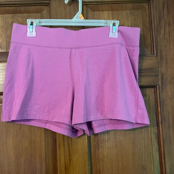 Girls shorts by Foot Locker - Picture 1 of 3